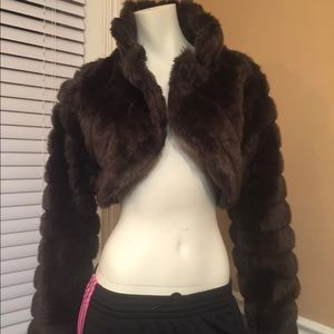Faux fur brown xlarge cropped